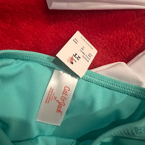 2T NWT Cat & Jack two piece unicorn bathing suit - Picture 2 of 4